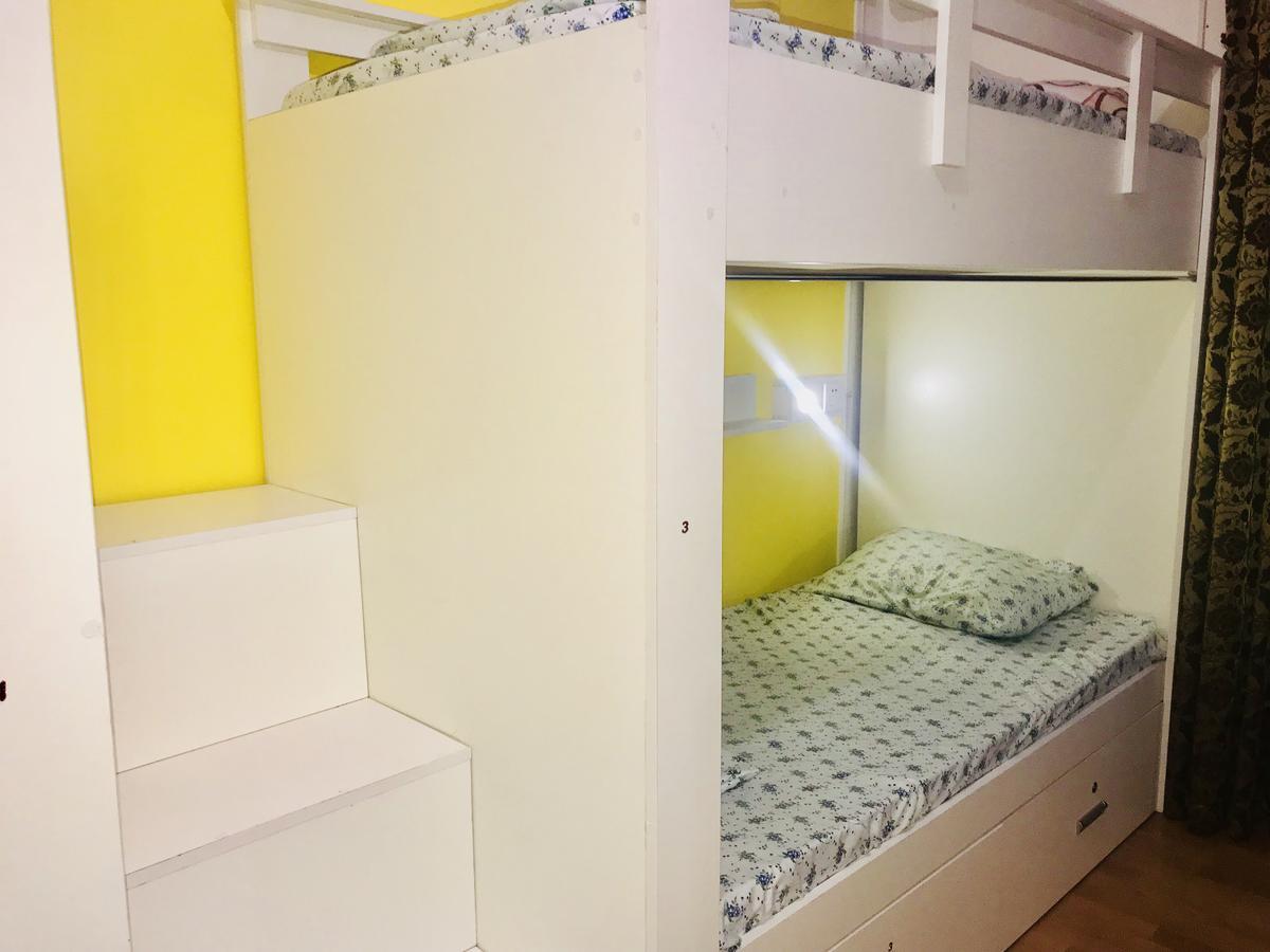 Check-In Hostel Баку Экстерьер фото