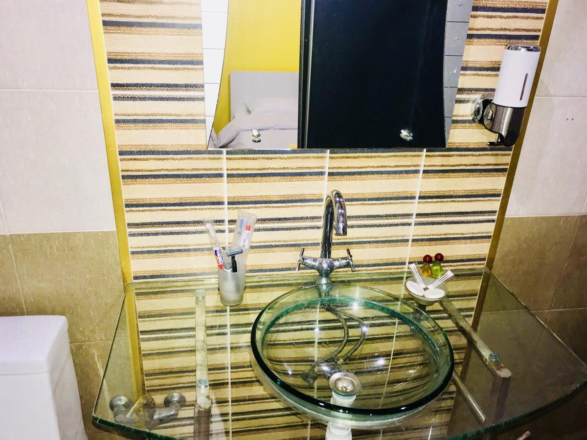 Check-In Hostel Баку Экстерьер фото