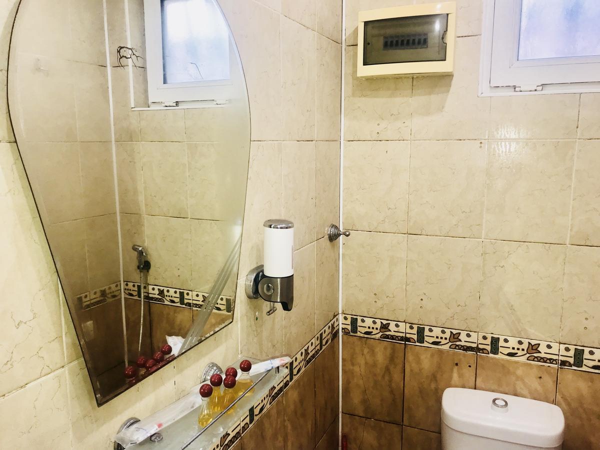 Check-In Hostel Баку Экстерьер фото